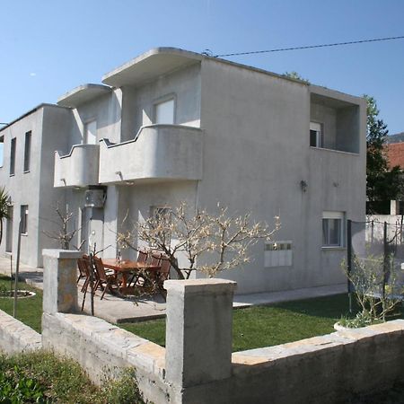 Apartments Ivica คาชเตลา ภายนอก รูปภาพ