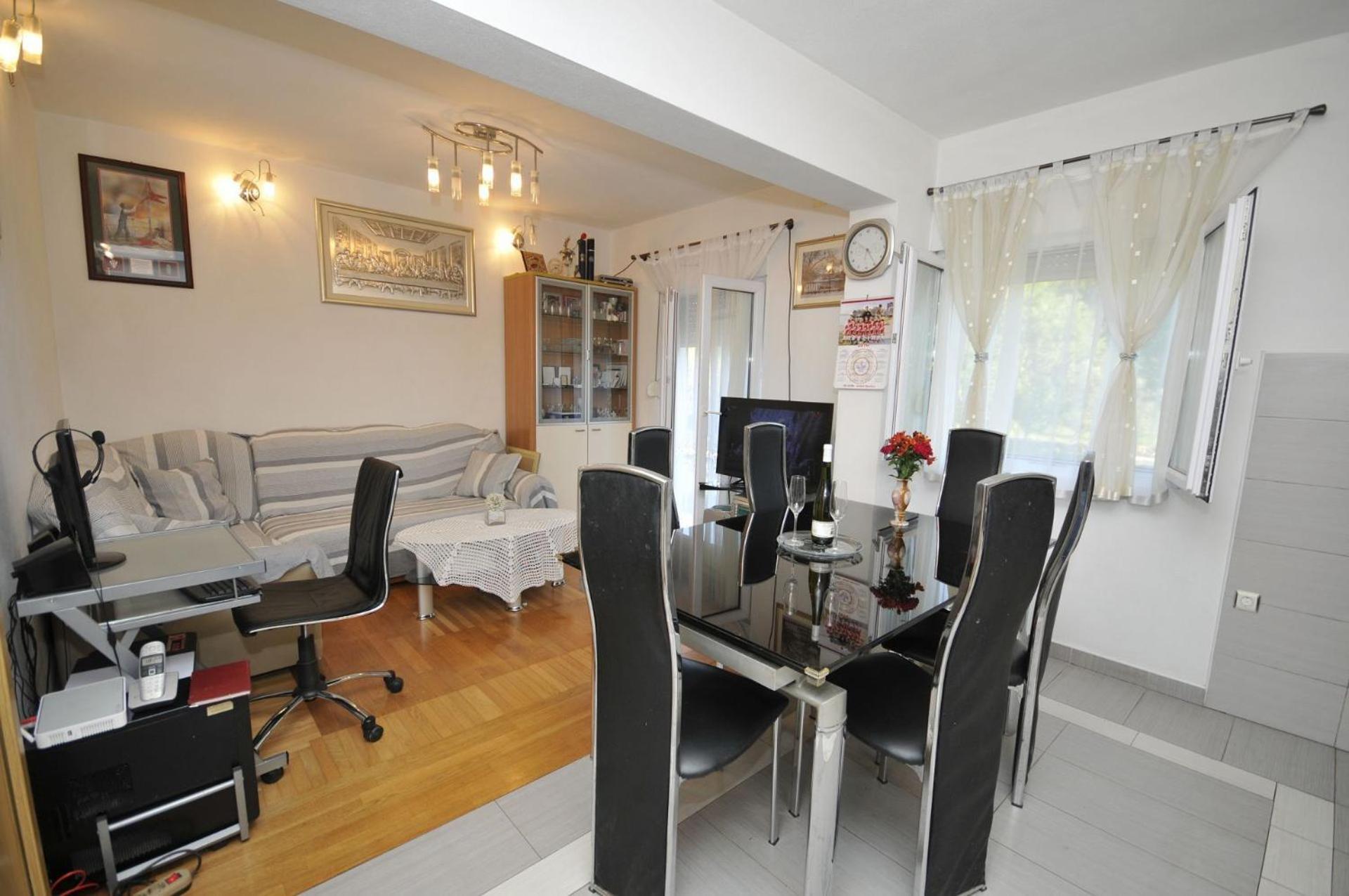Apartments Ivica คาชเตลา ภายนอก รูปภาพ