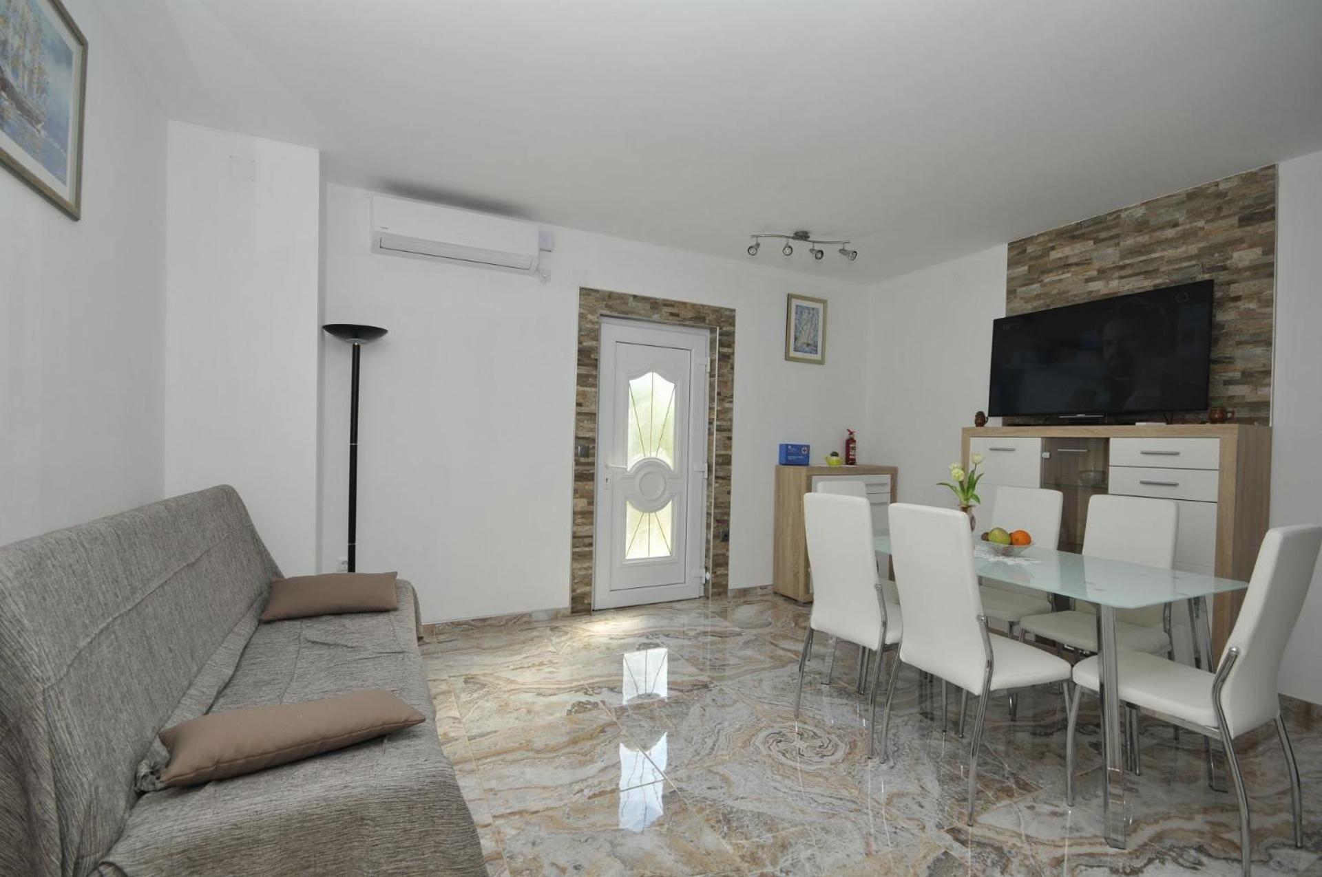 Apartments Ivica คาชเตลา ภายนอก รูปภาพ