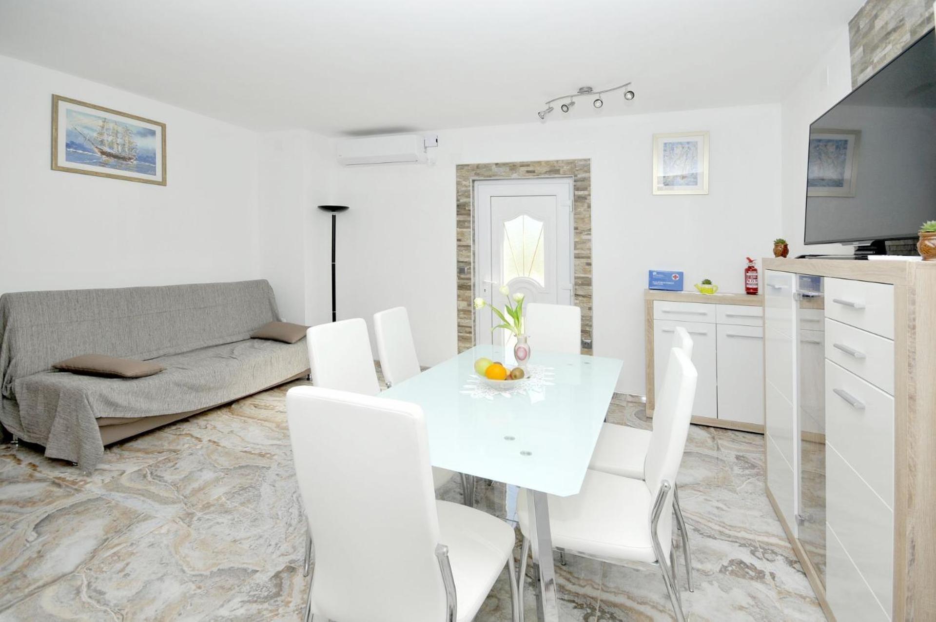 Apartments Ivica คาชเตลา ภายนอก รูปภาพ